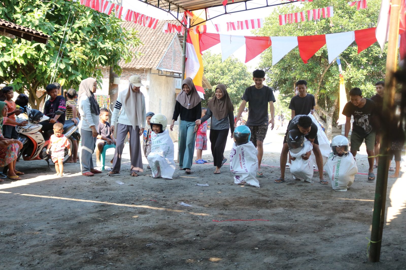 Warga RT 19 Desa Sendangrejo Gelar Lomba dalam Menyambut Hari Kemerdekaan